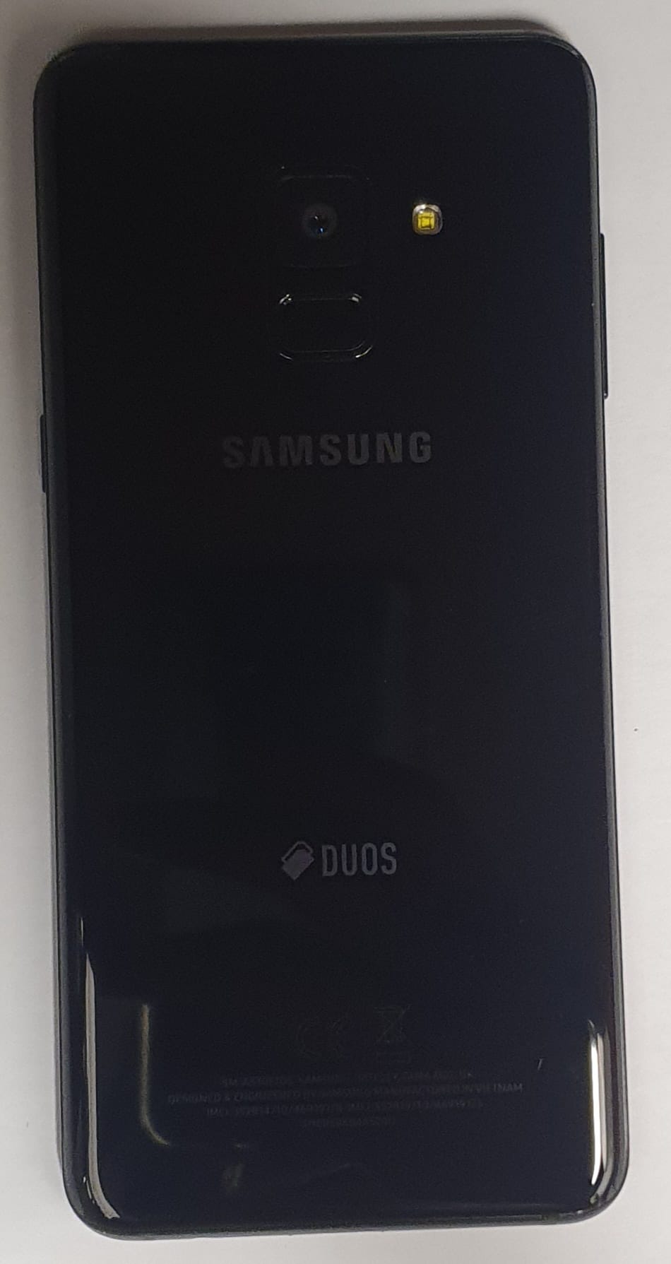 SAMSUNG A8 gallery image